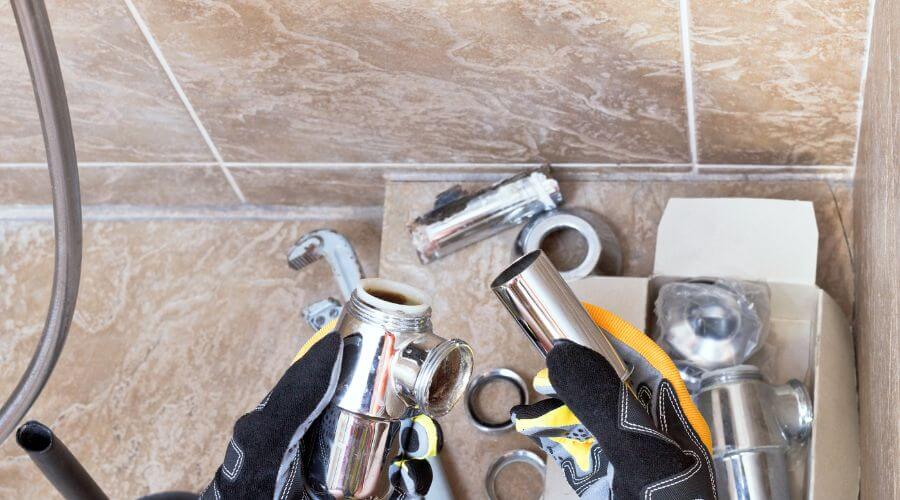 Professional gutter cleaning in Alma, MO